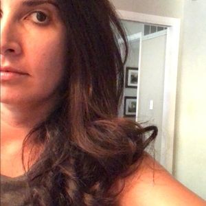 Meet your Posher, Priscilla